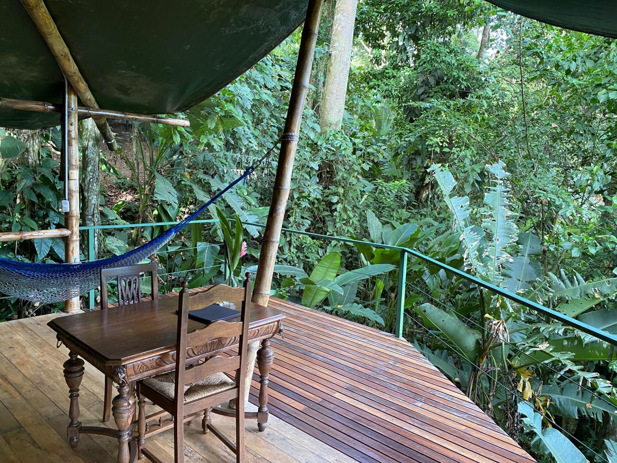 Colina Secreta - Glamping And Villas Puerto Viejo de Talamanca 外观 照片
