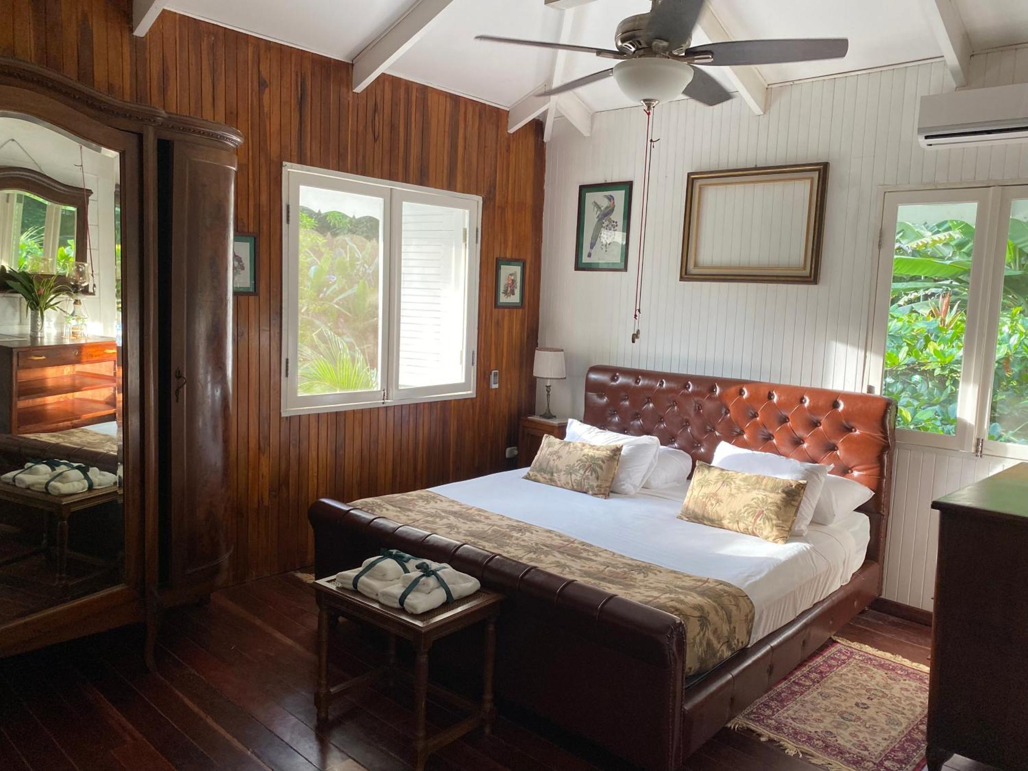 Colina Secreta - Glamping And Villas Puerto Viejo de Talamanca 外观 照片