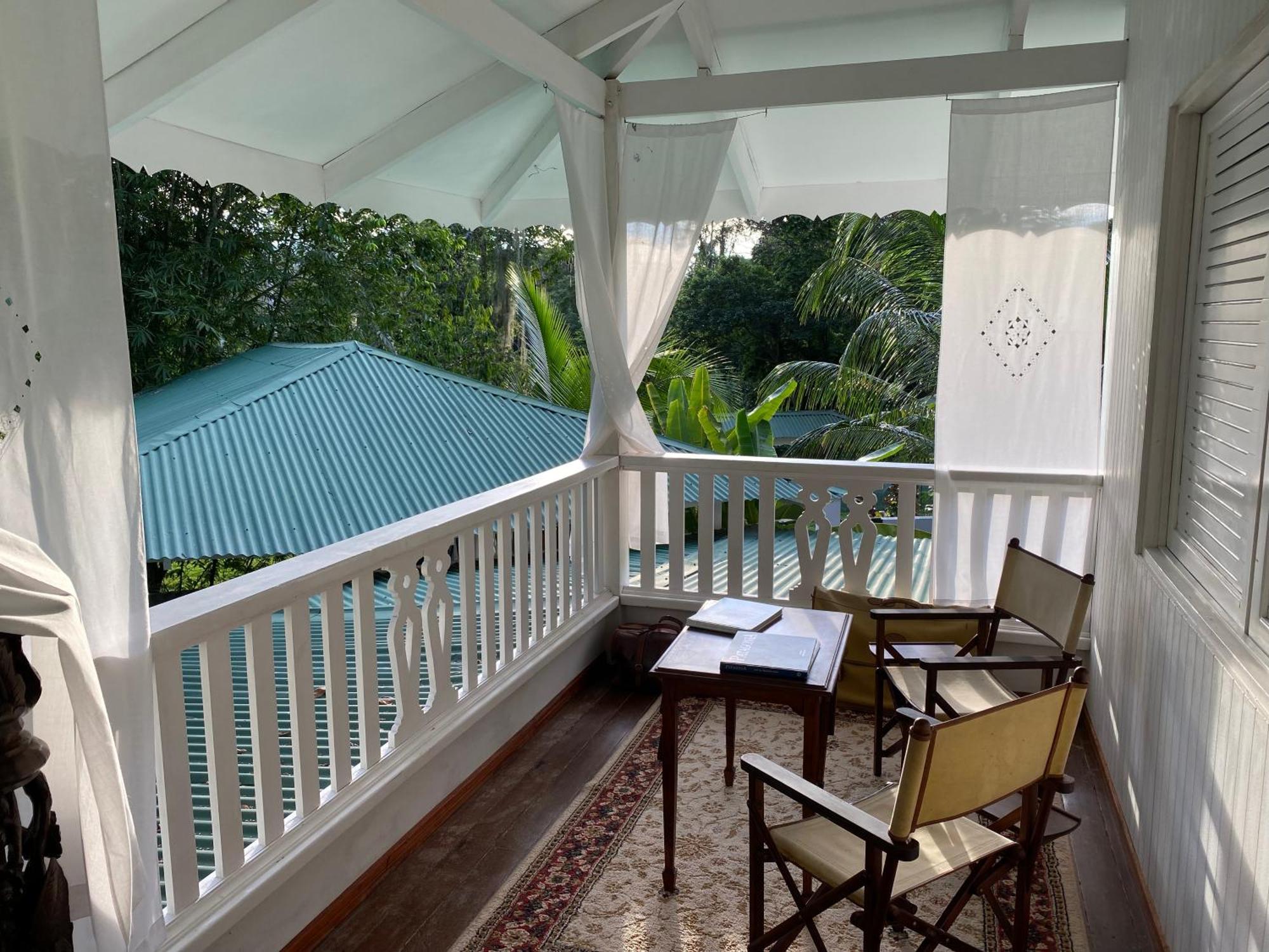 Colina Secreta - Glamping And Villas Puerto Viejo de Talamanca 外观 照片